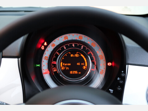 Fiat 500 DOLCEVITA MHEV 27