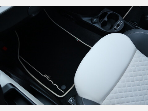 Fiat 500 DOLCEVITA MHEV 26