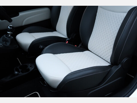 Fiat 500 DOLCEVITA MHEV 33