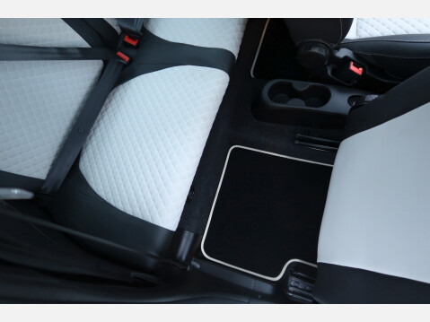 Fiat 500 DOLCEVITA MHEV 37
