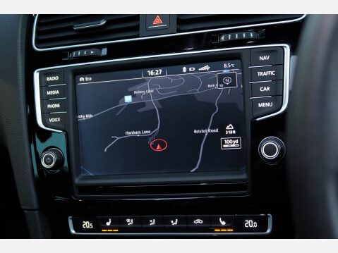 Volkswagen Golf R TSI DSG 33