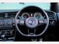 Volkswagen Golf R TSI DSG 30