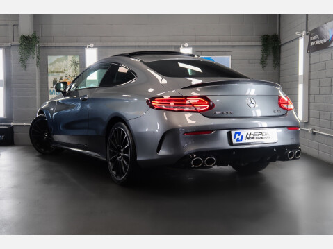 Mercedes-Benz C Class AMG C 43 4MATIC PREMIUM PLUS 2