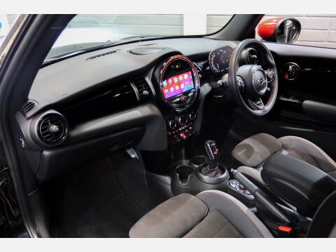 Mini Hatch JOHN COOPER WORKS 3