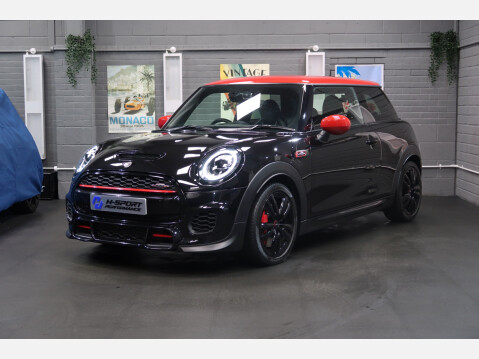 Mini Hatch JOHN COOPER WORKS 8