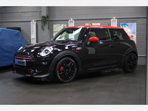 Mini Hatch JOHN COOPER WORKS 10