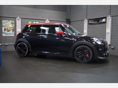 Mini Hatch JOHN COOPER WORKS 15