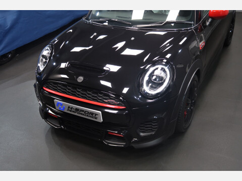 Mini Hatch JOHN COOPER WORKS 16