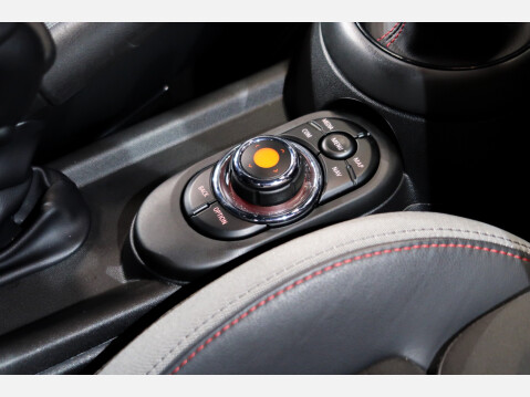 Mini Hatch JOHN COOPER WORKS 26