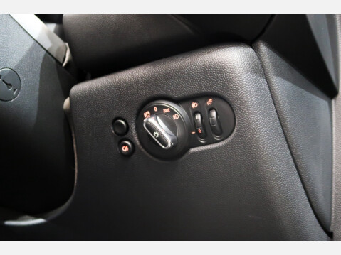 Mini Hatch JOHN COOPER WORKS 29