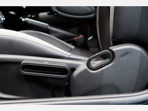 Mini Hatch JOHN COOPER WORKS 35