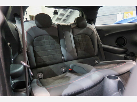 Mini Hatch JOHN COOPER WORKS 36