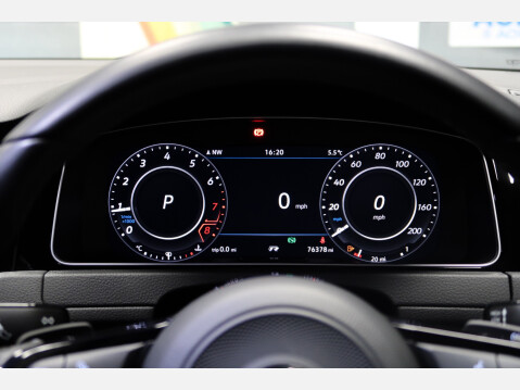 Volkswagen Golf R TSI 4MOTION DSG 6