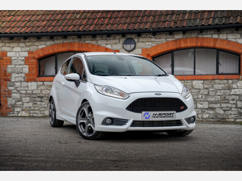 Ford Fiesta ST-3 8