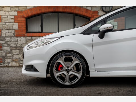 Ford Fiesta ST-3 17