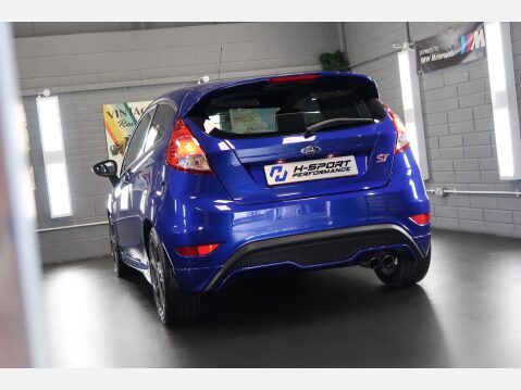 Ford Fiesta ST-3 10