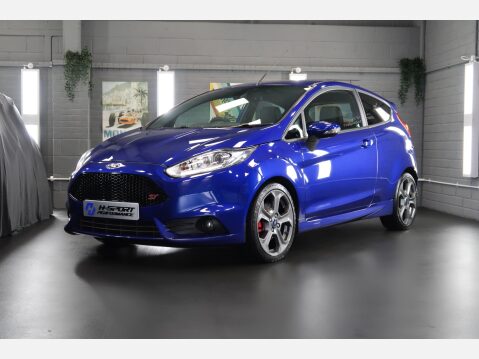 Ford Fiesta ST-3 11