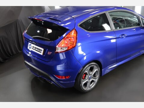Ford Fiesta ST-3 21