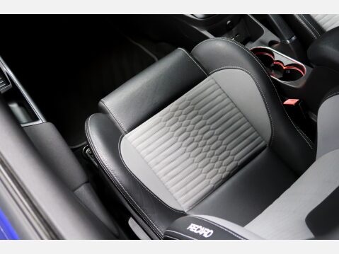 Ford Fiesta ST-3 24
