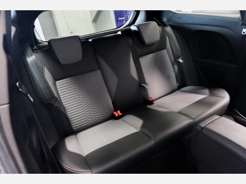 Ford Fiesta ST-3 32