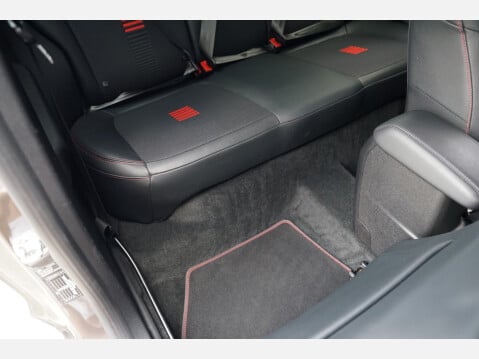 Ford Fiesta ST-LINE X 24