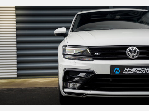 Volkswagen Tiguan R-LINE TDI BMT 4MOTION DSG 22