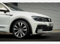 Volkswagen Tiguan R-LINE TDI BMT 4MOTION DSG 24