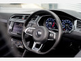 Volkswagen Tiguan R-LINE TDI BMT 4MOTION DSG 37