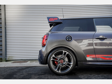 Mini Hatch JOHN COOPER WORKS GP 11
