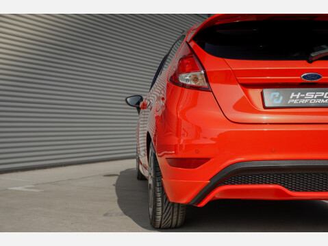 Ford Fiesta ST-2 9