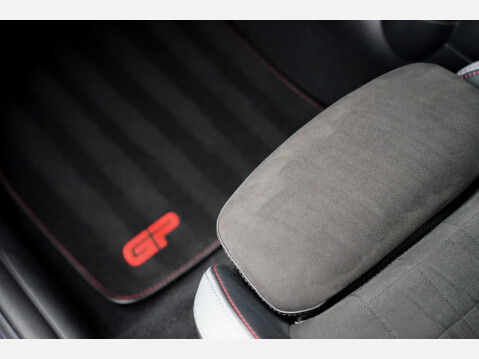 Mini Hatch JOHN COOPER WORKS GP 35