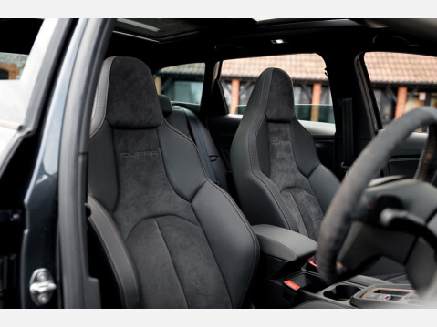 SEAT Leon TSI CUPRA ST R 4DRIVE DSG 4