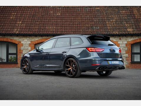 SEAT Leon TSI CUPRA ST R 4DRIVE DSG 17