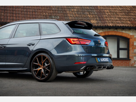 SEAT Leon TSI CUPRA ST R 4DRIVE DSG 19