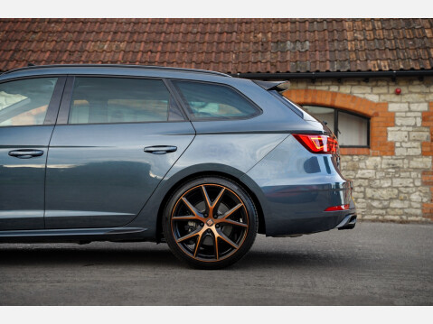 SEAT Leon TSI CUPRA ST R 4DRIVE DSG 21