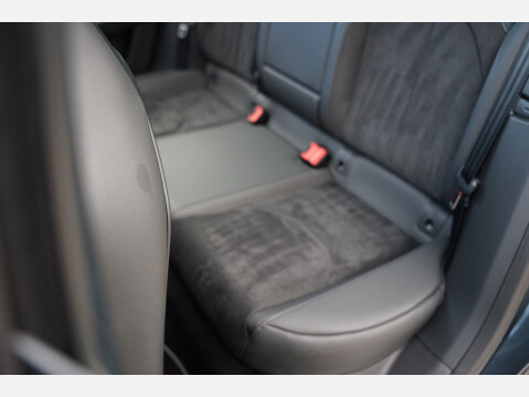 SEAT Leon TSI CUPRA ST R 4DRIVE DSG 30