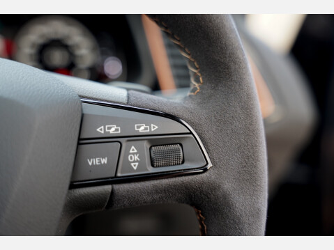 SEAT Leon TSI CUPRA ST R 4DRIVE DSG 35