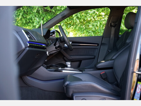 Audi Q5 Edition 1 22
