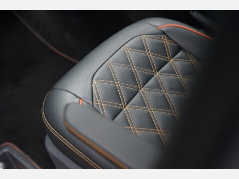 Volkswagen Transporter T32 TDI KOMBI HIGHLINE 31