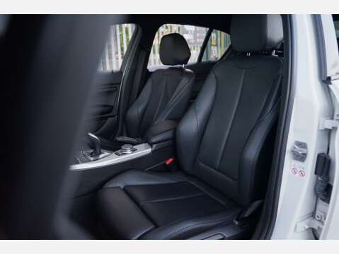 BMW 1 Series M140I SHADOW EDITION 22