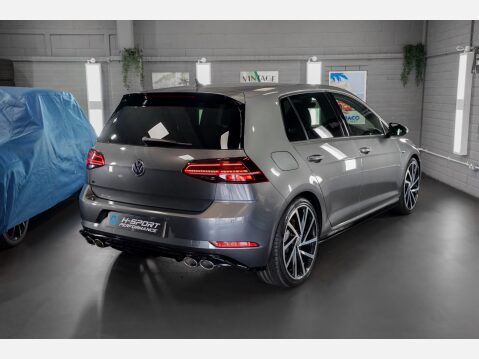Volkswagen Golf R TSI 4MOTION DSG 8