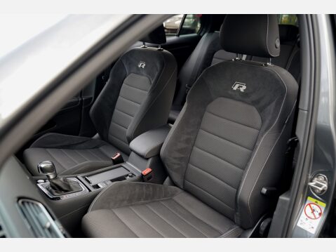 Volkswagen Golf R TSI 4MOTION DSG 26