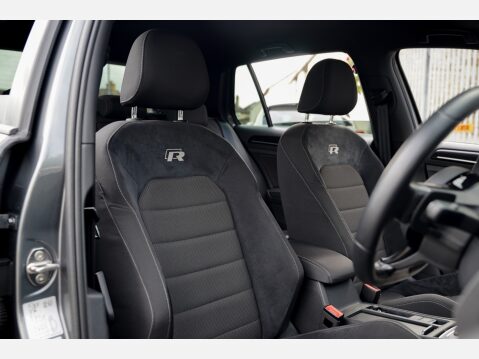 Volkswagen Golf R TSI 4MOTION DSG 33