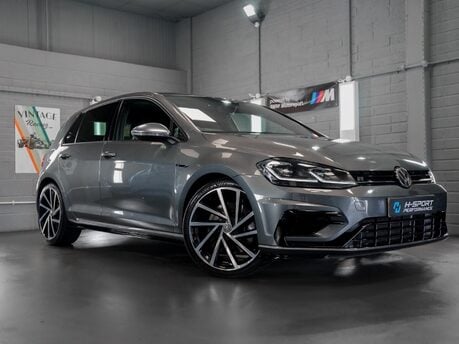Volkswagen Golf R TSI 4MOTION DSG