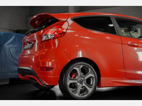 Ford Fiesta ST-3 9