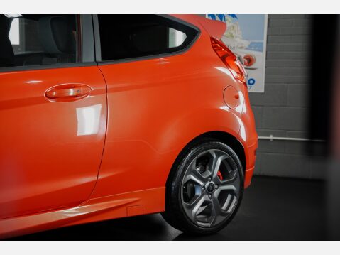 Ford Fiesta ST-3 15