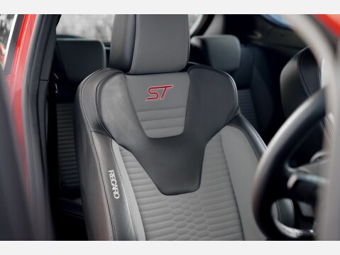 Ford Fiesta ST-3 34