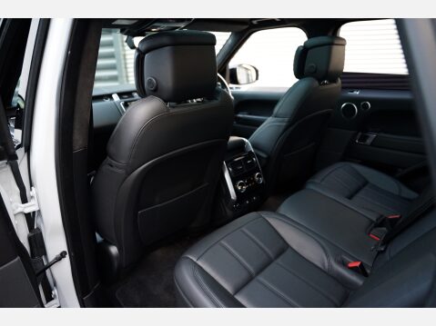 Land Rover Range Rover Sport SDV6 AUTOBIOGRAPHY DYNAMIC 26