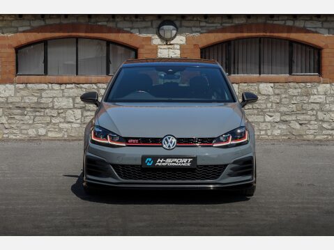 Volkswagen Golf GTI TCR DSG 10