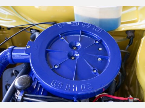 Ford Escort RS2000 37